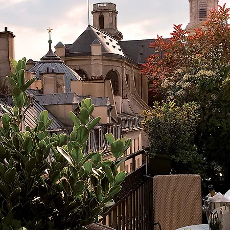 Esprit Saint Germain 5* פריז