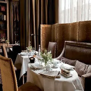 Esprit Saint Germain 5* Paryż