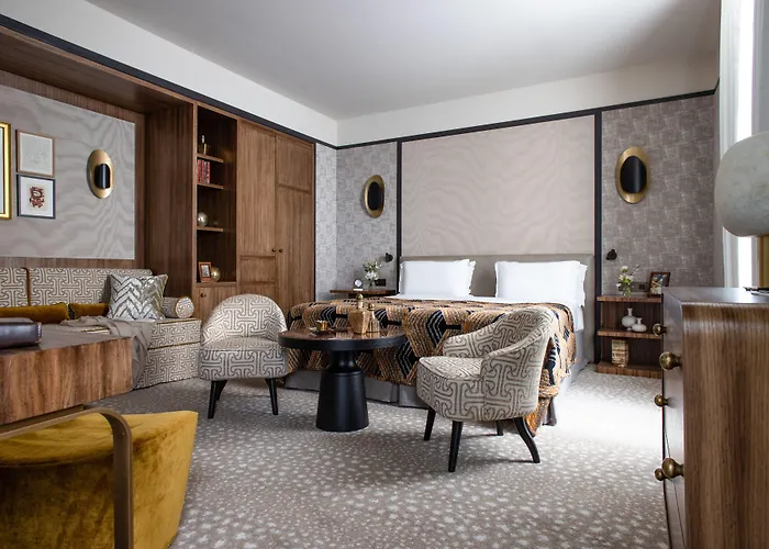 Esprit Saint Germain Parijs