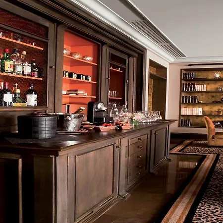 Esprit Saint Germain 5*